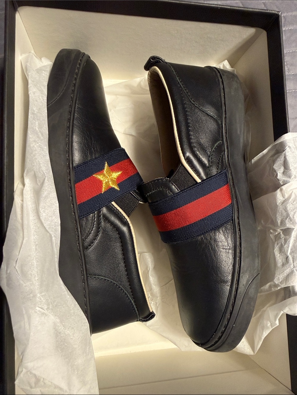 Gucci Black Leather Kids Slip-On Loafers with Red & Blue Web and Gold Star